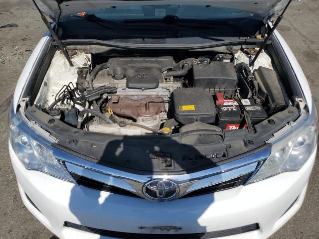 4T1BF1FK7CU185209 - 2012 TOYOTA CAMRY BASE WHITE photo 11