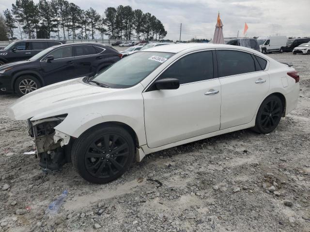 1N4AL3AP1JC288819 - 2018 NISSAN ALTIMA 2.5 WHITE photo 1