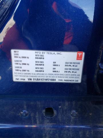 5YJSA1E21HF216684 - 2017 TESLA MODEL S ლურჯი ფოტო 12