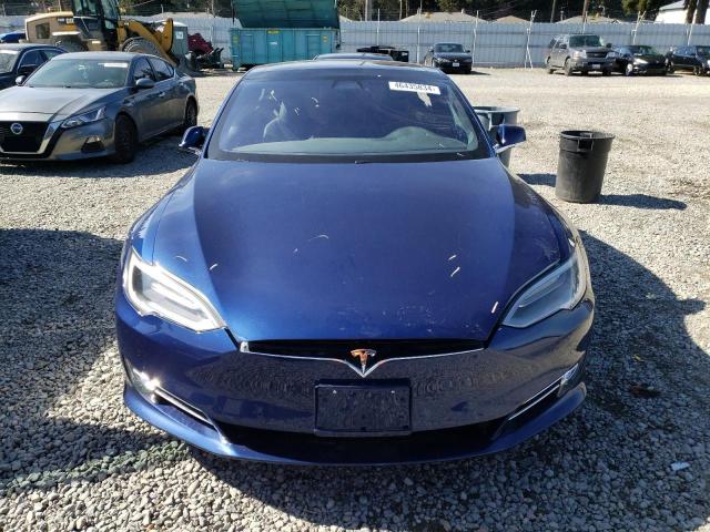 5YJSA1E21HF216684 - 2017 TESLA MODEL S ლურჯი ფოტო 5