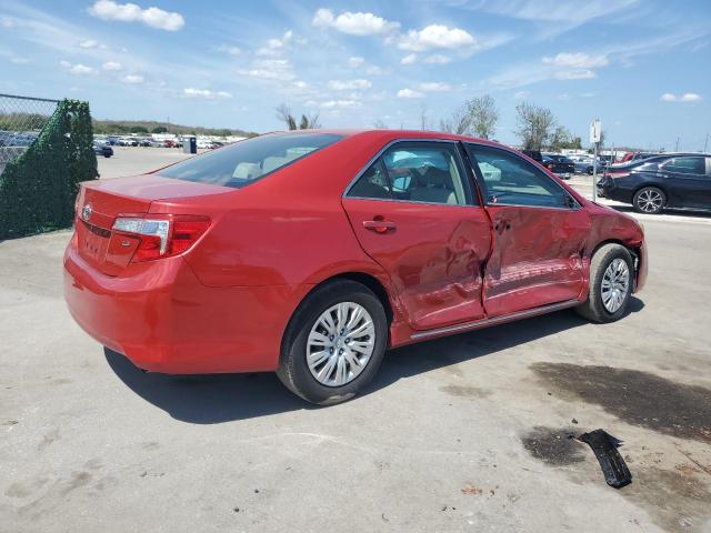 4T1BF1FK2CU510574 - 2012 TOYOTA CAMRY BASE RED photo 3