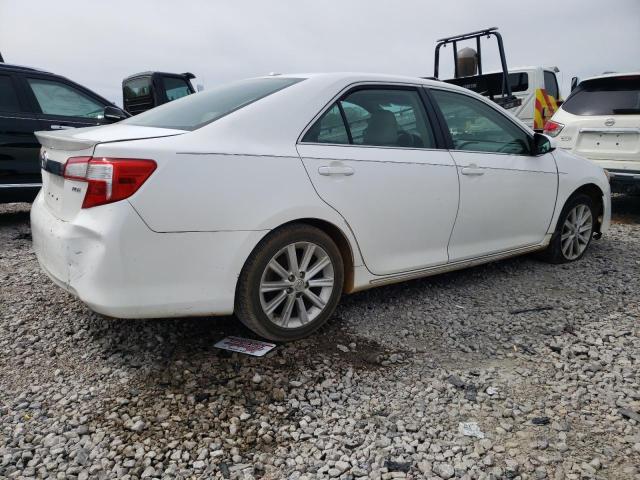 4T1BF1FK9EU801866 - 2014 TOYOTA CAMRY L WHITE photo 3