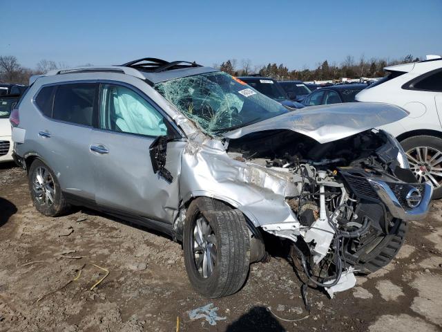 5N1AT2MV8FC767420 - 2015 NISSAN ROGUE S SILVER photo 4