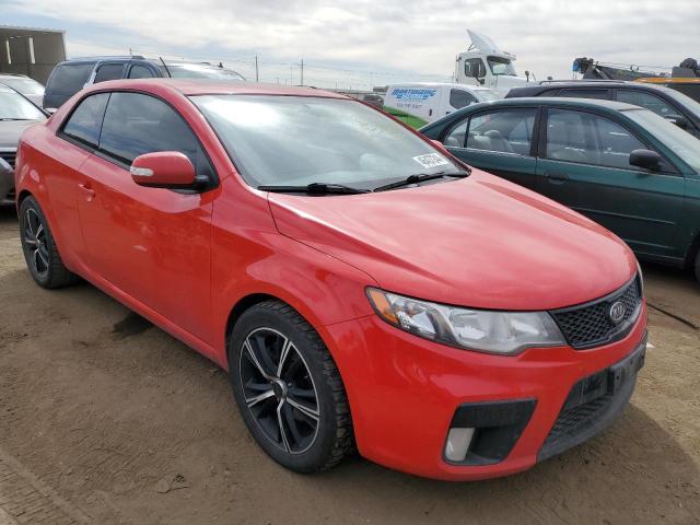 KNAFW6A3XA5206870 - 2010 KIA FORTE SX RED photo 4