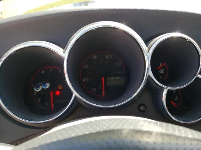 2T1KR32E54C172867 - 2004 TOYOTA COROLLA MA XR YELLOW photo 9