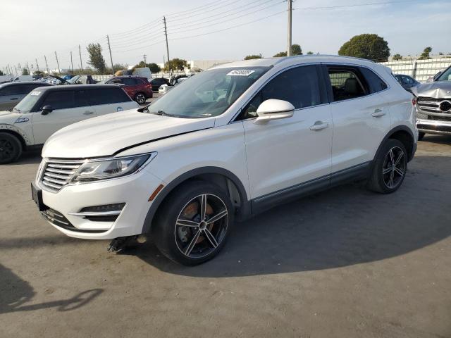 5LMCJ2C99HUL14436 - 2017 LINCOLN MKC SELECT WHITE photo 1