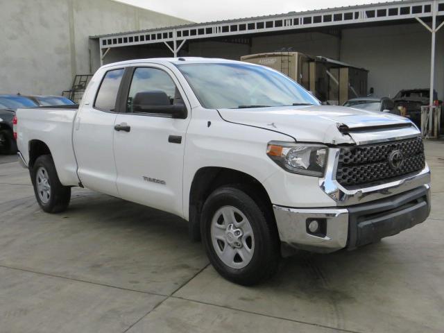 5TFRY5F1XKX249283 - 2019 TOYOTA TUNDRA DOUBLE CAB SR/SR5 WHITE photo 1