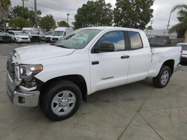 5TFRY5F1XKX249283 - 2019 TOYOTA TUNDRA DOUBLE CAB SR/SR5 WHITE photo 2