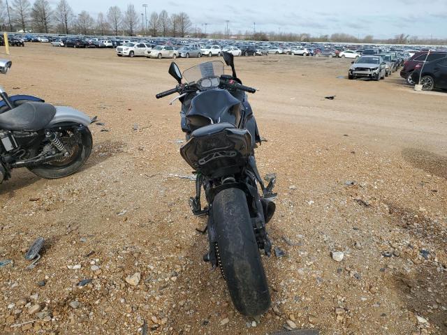 JKAEXEJ19KDA03770 - 2019 KAWASAKI EX650 J შავი ფოტო 4