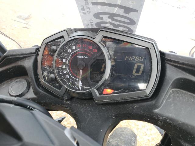 JKAEXEJ19KDA03770 - 2019 KAWASAKI EX650 J შავი ფოტო 7