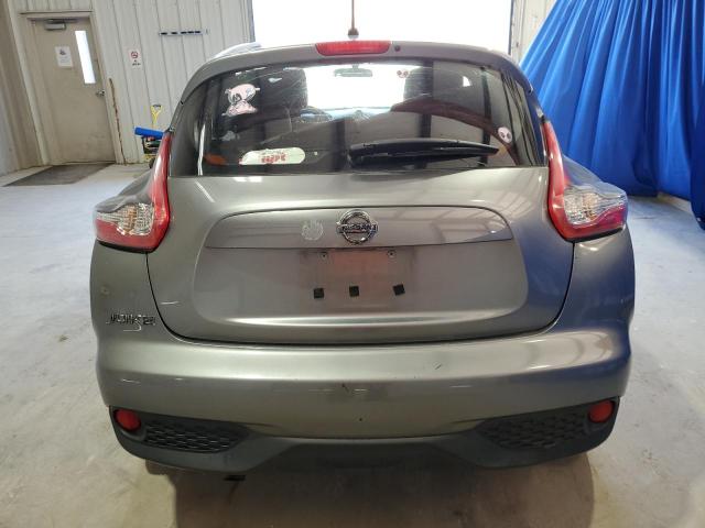 JN8AF5MR3HT705754 - 2017 NISSAN JUKE S GRAY photo 6