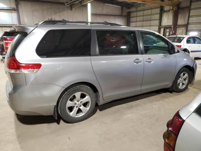 5TDKK3DC6BS043198 - 2011 TOYOTA SIENNA LE SILVER photo 3