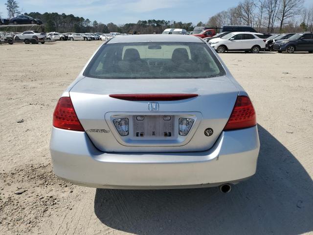 1HGCM56496A170936 - 2006 HONDA ACCORD LX SILVER photo 6