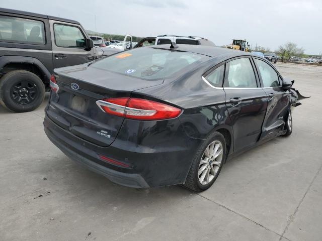 3FA6P0LU8KR120075 - 2019 FORD FUSION SE BLACK photo 3