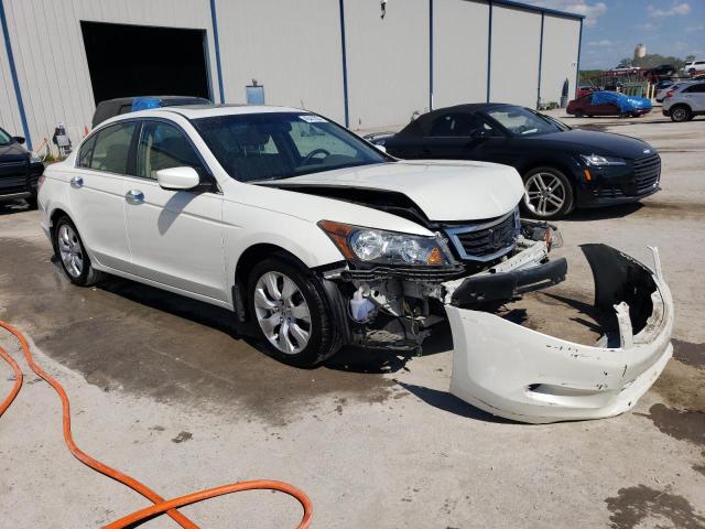 1HGCP3F89AA027332 - 2010 HONDA ACCORD EXL WHITE photo 4