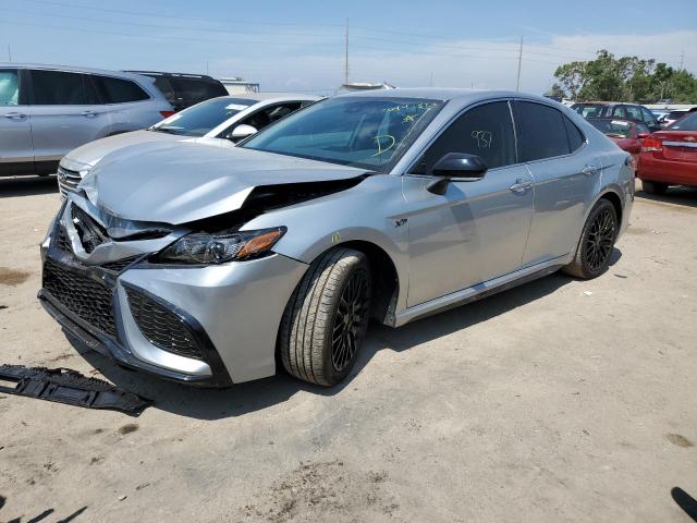 4T1G11AK2PU747681 - 2023 TOYOTA CAMRY SE NIGHT SHADE SILVER photo 1