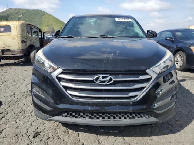 KM8J23A40HU374464 - 2017 HYUNDAI TUCSON SE BLACK photo 5