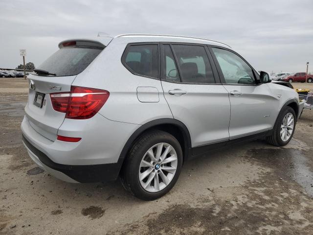 5UXWZ7C31H0V87124 - 2017 BMW X3 SDRIVE28I SILVER photo 3