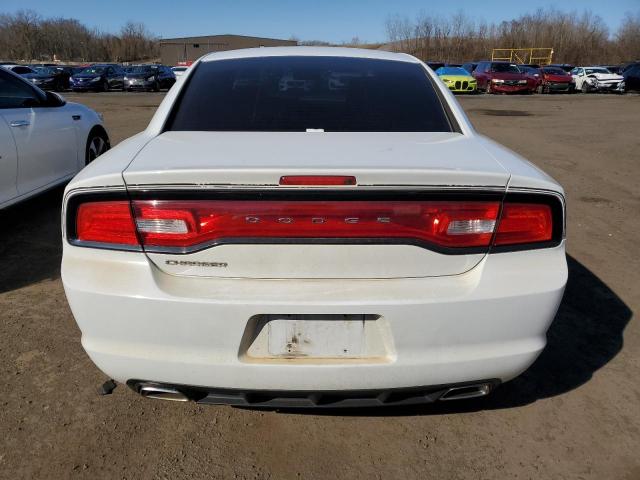 2B3CL3CG0BH608115 - 2011 DODGE CHARGER WHITE photo 6