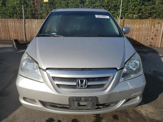 5FNRL38696B000128 - 2006 HONDA ODYSSEY EXL SILVER photo 5