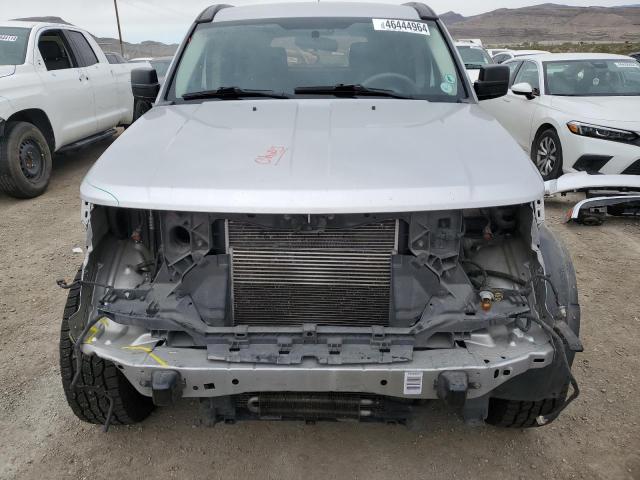 1D4PT2GK2AW107464 - 2010 DODGE NITRO SE SILVER photo 5