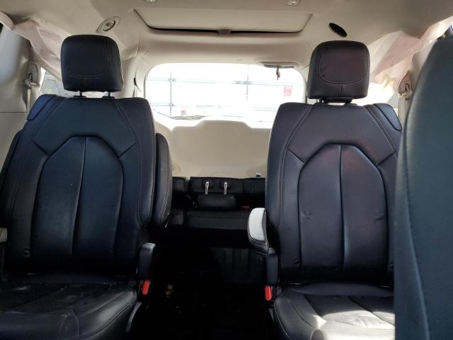 2C4RC1EG8KR702490 - 2019 CHRYSLER PACIFICA TOURING L PLUS GRAY photo 10