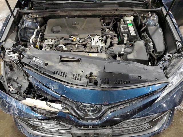 4T1B11HK9JU640831 - 2018 TOYOTA CAMRY L BLUE photo 11