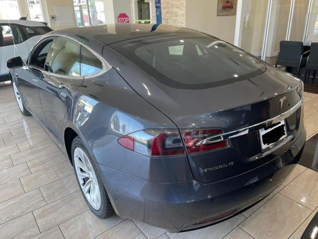 5YJSA1E23JF281655 - 2018 TESLA MODEL S Մոխրագույն լուսանկար 3