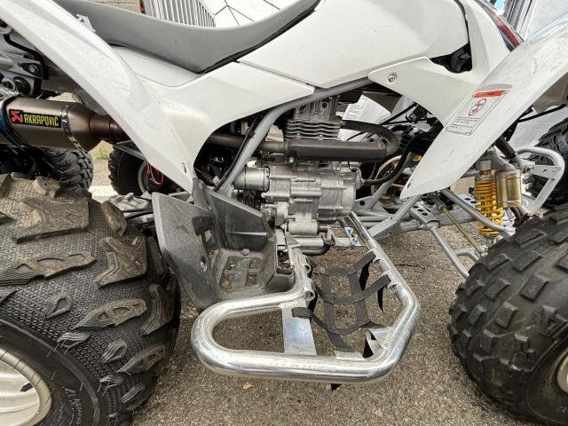 1HFTE270284701911 - 2008 HONDA TRX250 EX WHITE photo 7