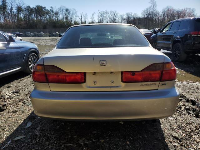 1HGCG1651WA045695 - 1998 HONDA ACCORD EX SILVER photo 6