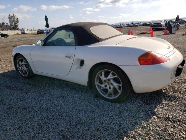 WP0CA2984YU626430 - 2000 PORSCHE BOXSTER WHITE photo 2