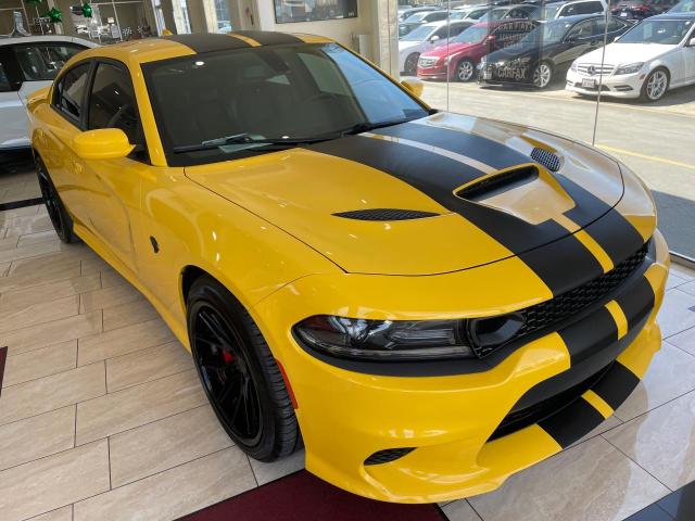 2C3CDXL91JH202819 - 2018 DODGE CHARGER SRT HELLCAT YELLOW photo 1