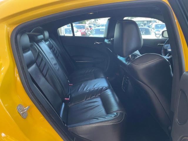 2C3CDXL91JH202819 - 2018 DODGE CHARGER SRT HELLCAT YELLOW photo 6