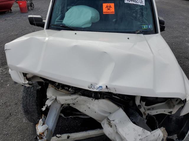 1J8HG48K37C562911 - 2007 JEEP COMMANDER 白色 照片 12