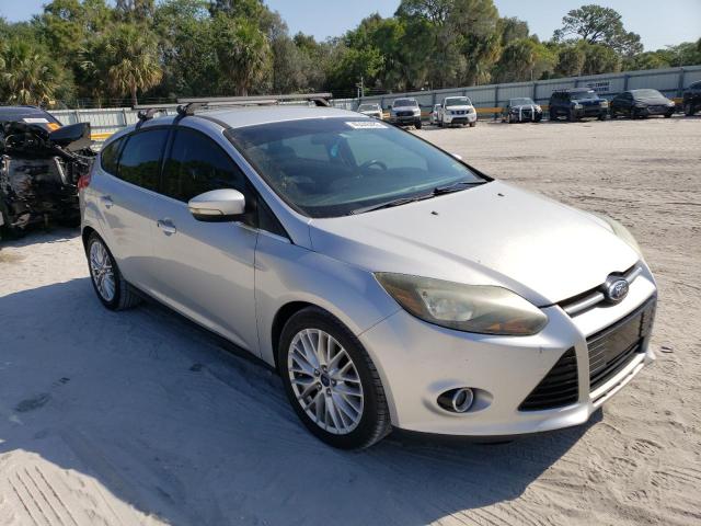 1FADP3N23DL300201 - 2013 FORD FOCUS TITANIUM SILVER photo 4