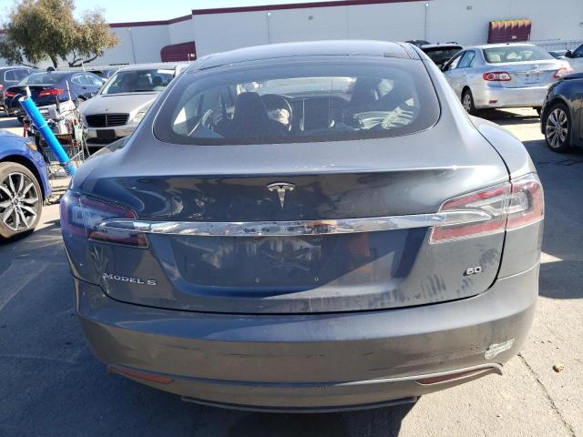 5YJSA1AG8DFP08995 - 2013 TESLA MODEL S GRAY photo 6