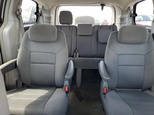 2V4RW4DG1BR717865 - 2011 VOLKSWAGEN ROUTAN S SILVER photo 10