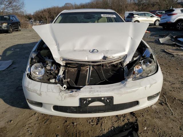 JTHBF30G520032384 - 2002 LEXUS ES 300 WHITE photo 5