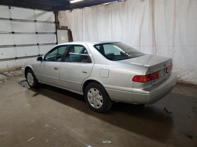 4T1BG22K61U029779 - 2001 TOYOTA CAMRY CE TAN photo 2