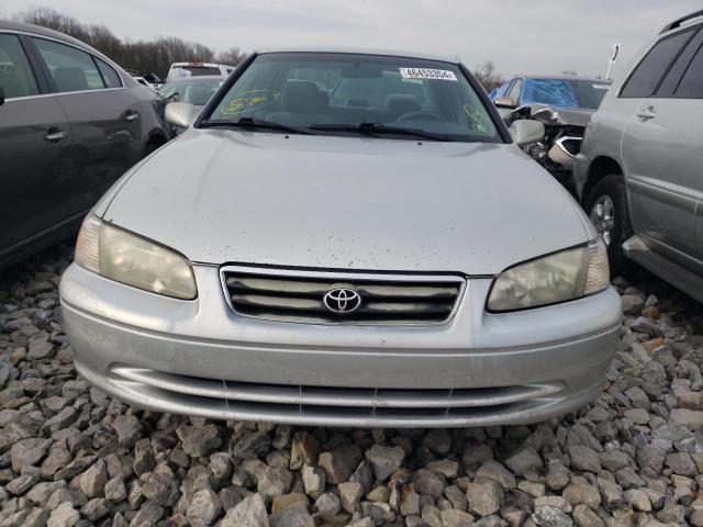 4T1BG22K61U029779 - 2001 TOYOTA CAMRY CE TAN photo 5