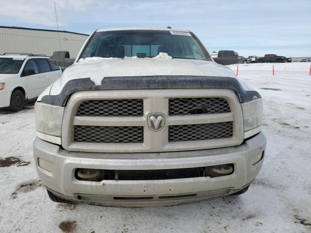 3C63R3HLXJG181454 - 2018 RAM 3500 SLT WHITE photo 5