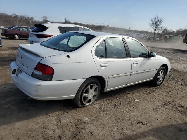 1N4DL01D2XC191624 - 1999 NISSAN ALTIMA XE WHITE photo 3