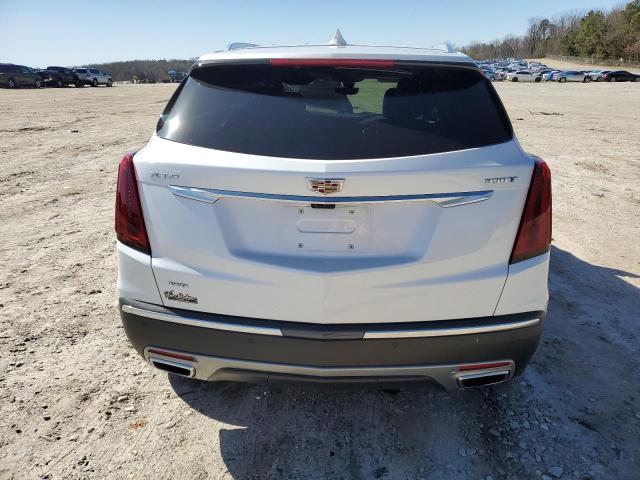 1GYKNDR40MZ152606 - 2021 CADILLAC XT5 PREMIUM LUXURY WHITE photo 6