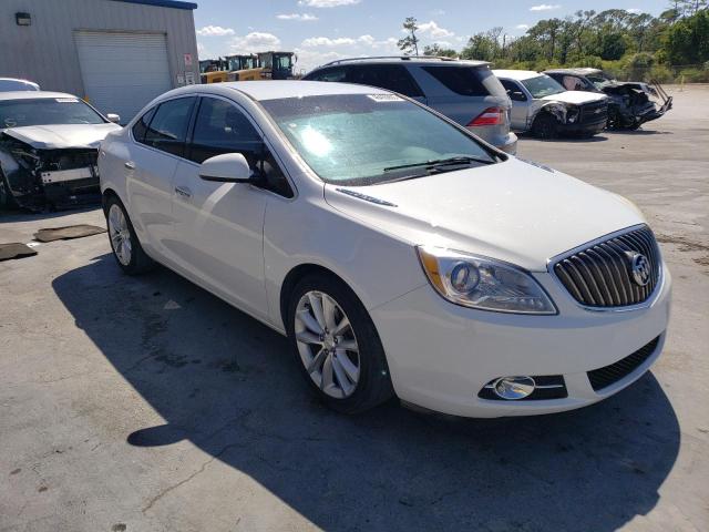 1G4PR5SKXC4148911 - 2012 BUICK VERANO CONVENIENCE WHITE photo 4