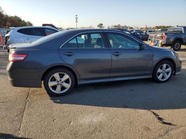 4T1BF3EK1BU661191 - 2011 TOYOTA CAMRY BASE GRAY photo 3