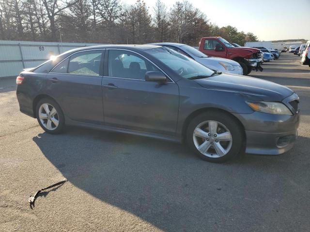 4T1BF3EK1BU661191 - 2011 TOYOTA CAMRY BASE GRAY photo 4