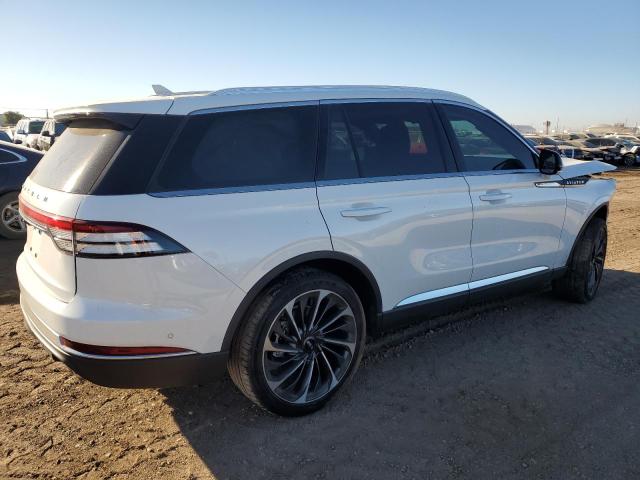 5LM5J7XCXPGL29049 - 2023 LINCOLN AVIATOR RESERVE 白色 照片 3