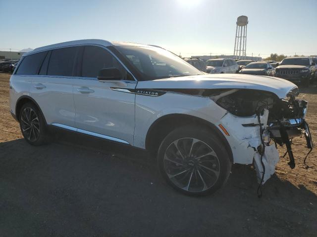 5LM5J7XCXPGL29049 - 2023 LINCOLN AVIATOR RESERVE 白色 照片 4