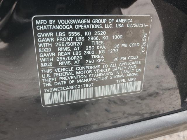 1V2WE2CA3PC217867 - 2023 VOLKSWAGEN ATLAS CROS SE Noir photo 12