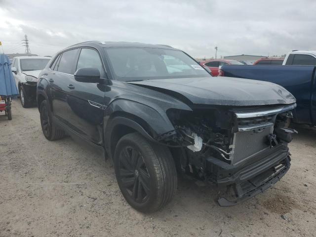 1V2WE2CA3PC217867 - 2023 VOLKSWAGEN ATLAS CROS SE Noir photo 4